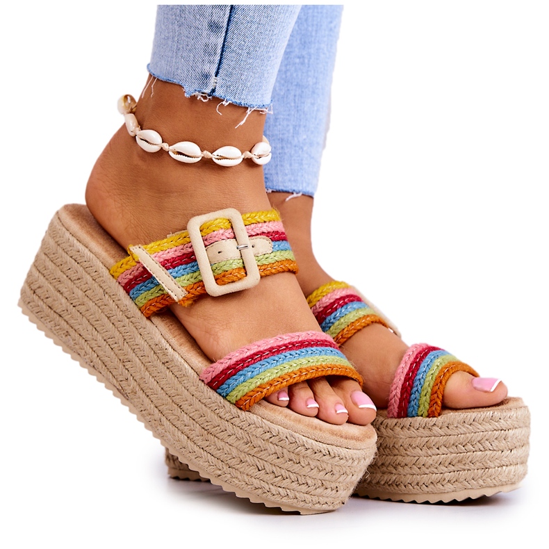 FJ1 Chinelos femininos na plataforma Multicolor Lazare multicolorido