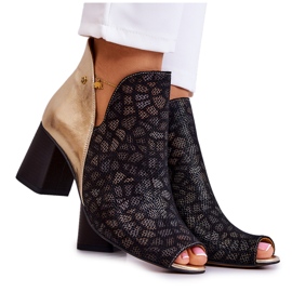 Botas de couro em um poste Maciejka 05507-01 Preto e Dourado