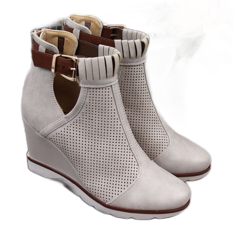 Tênis de cunha a céu aberto Filippo W PAW117A bege