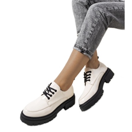 Brogues bege com sola de trator Noralie