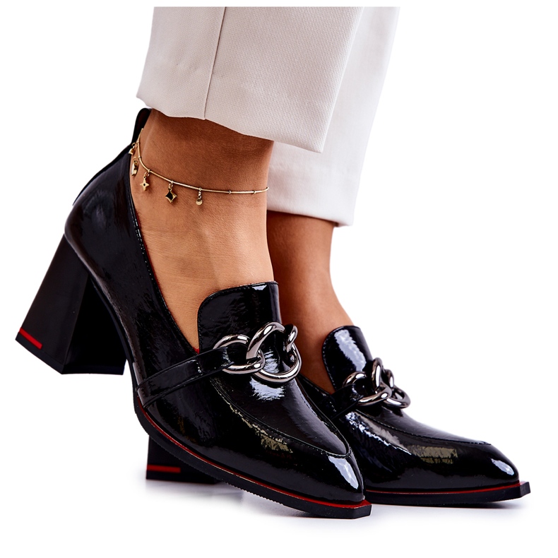 S.Barski Bombas elegantes em um preto Callim