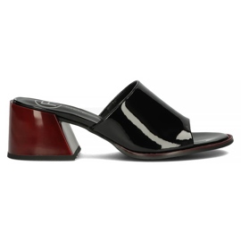 Chinelos de couro Filippo DK3722 / 22 Bk pretos