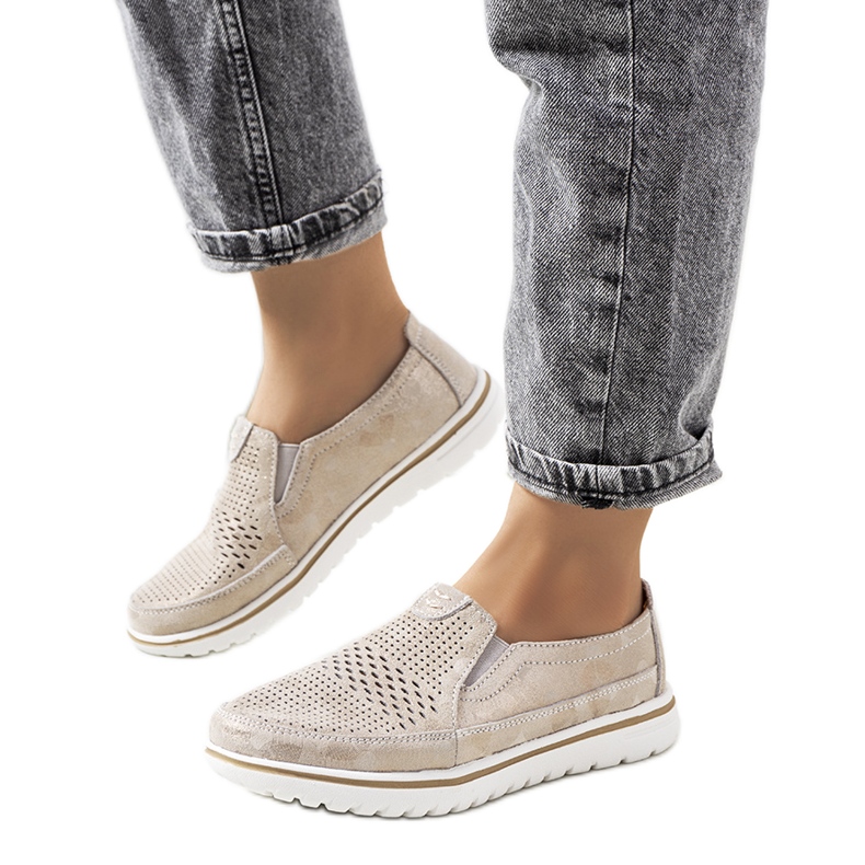 Sapatos de couro bege Wiggen dourado