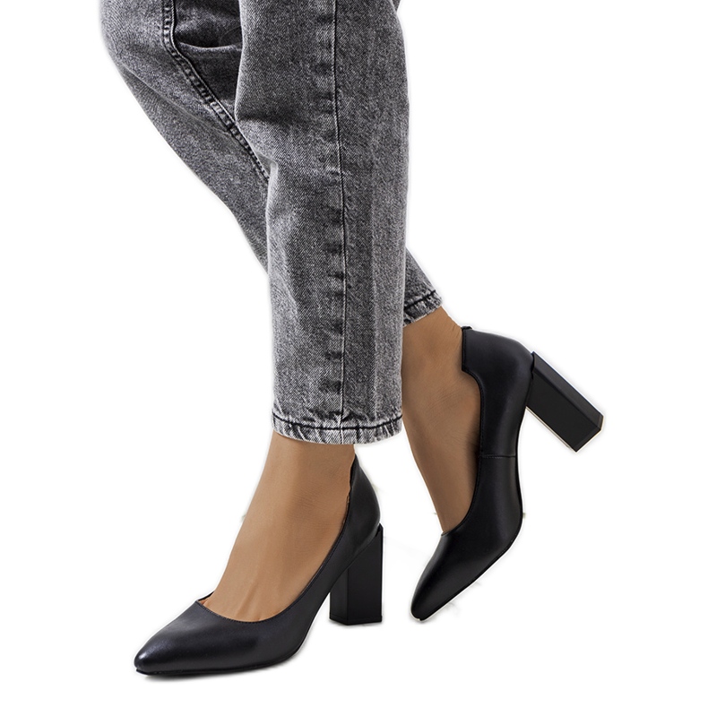 Bombas pretas no post Kruis preto