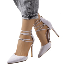 Salto cinza com tira Glover