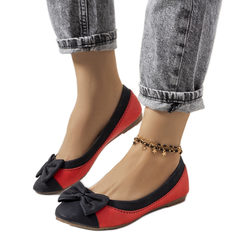 Bailarinas pretas com laço Eske preto Bailarinas pretas com laço Eske preto