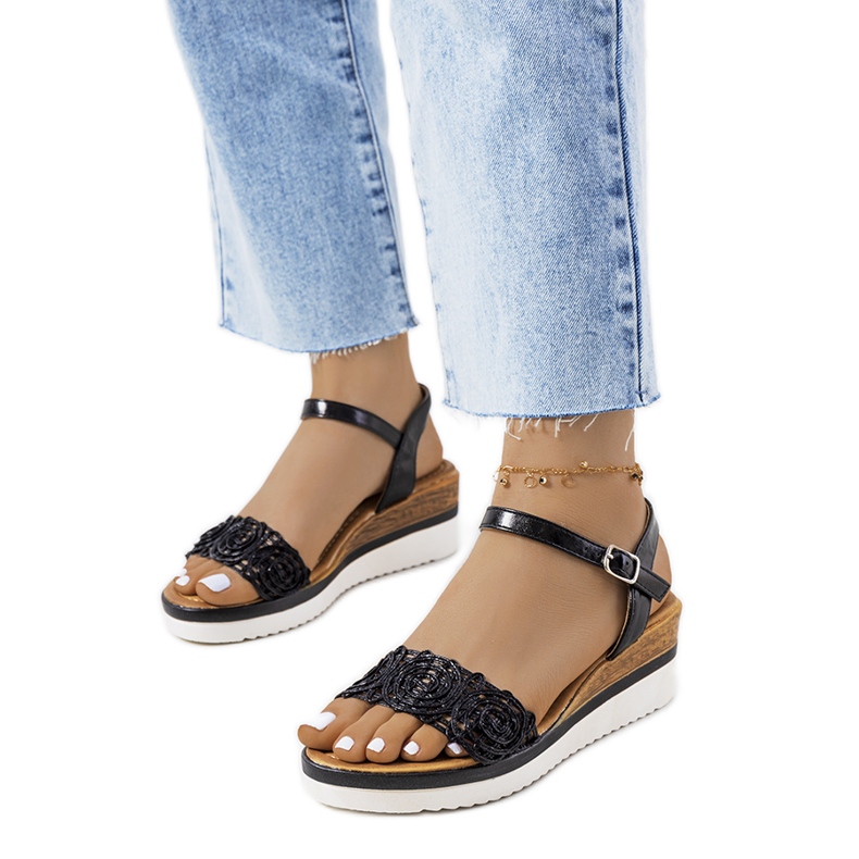 Sandálias pretas com tira decorativa Kirk preto