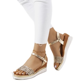 Sandálias douradas com tira decorativa Kirk dourado