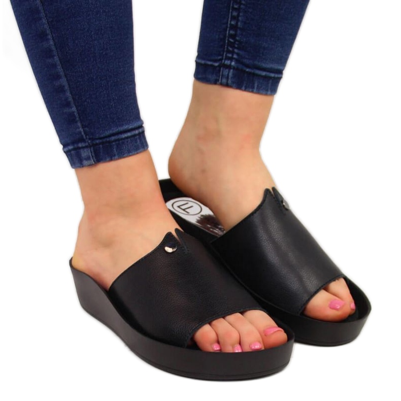 Chinelos plataforma de couro Filippo W PAW199A preto