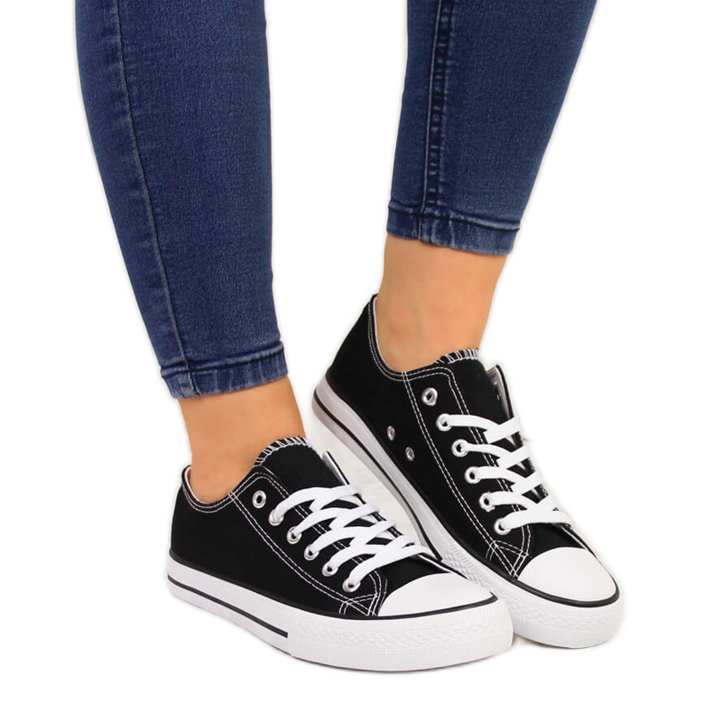 Atletico Tênis cano baixo têxtil preto