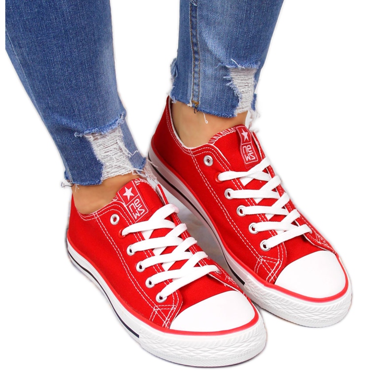 Tênis baixo têxtil vermelho NEWS