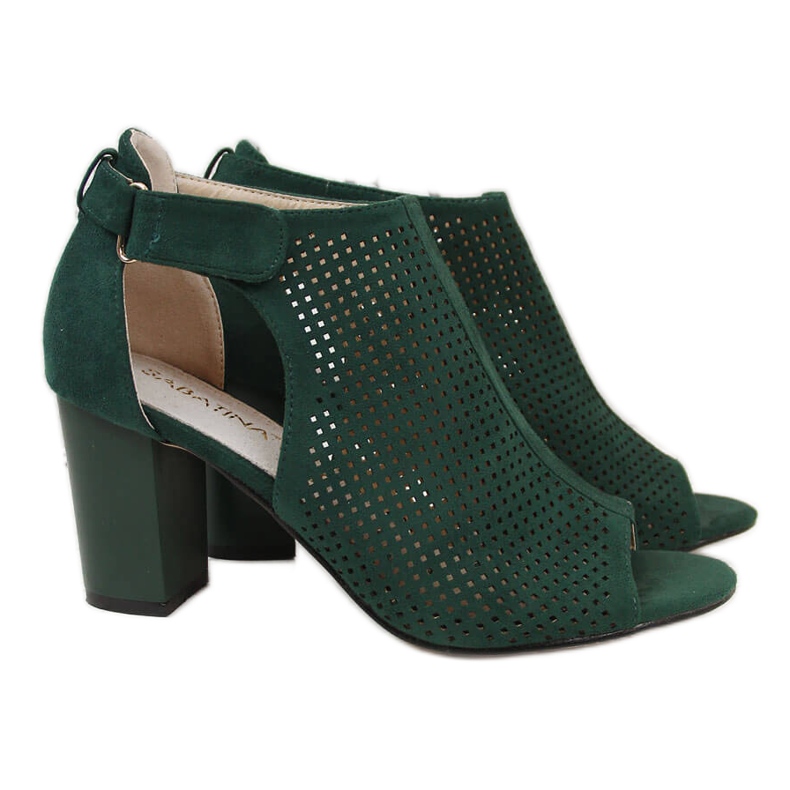 Sandália feminina verde Sabatina com velcro