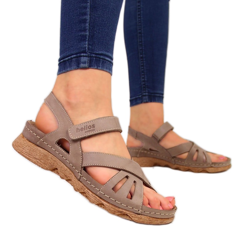 Sandálias femininas de couro com velcro bege Helios 256