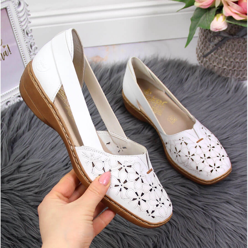 Sapatos femininos de couro vazado branco Rieker 41356