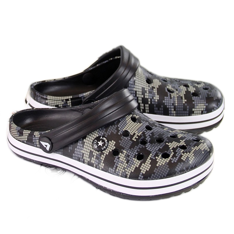 Chinelos de espuma preta American Club para menino preto