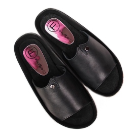 Chinelos de couro preto de mulher Filippo plataforma