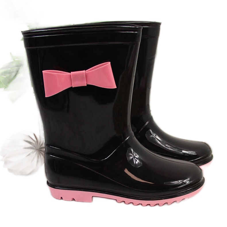 Galochas femininas do Black American Club com laço preto