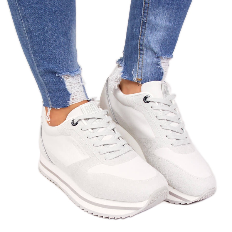 Calçado esportivo feminino na plataforma branca Big Star II274216 branco