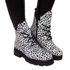 Botas de mulher com isolamento branco Filippo