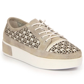 Sapatos femininos de couro vazado dourado Filippo Sapatos femininos de couro vazado dourado Filippo