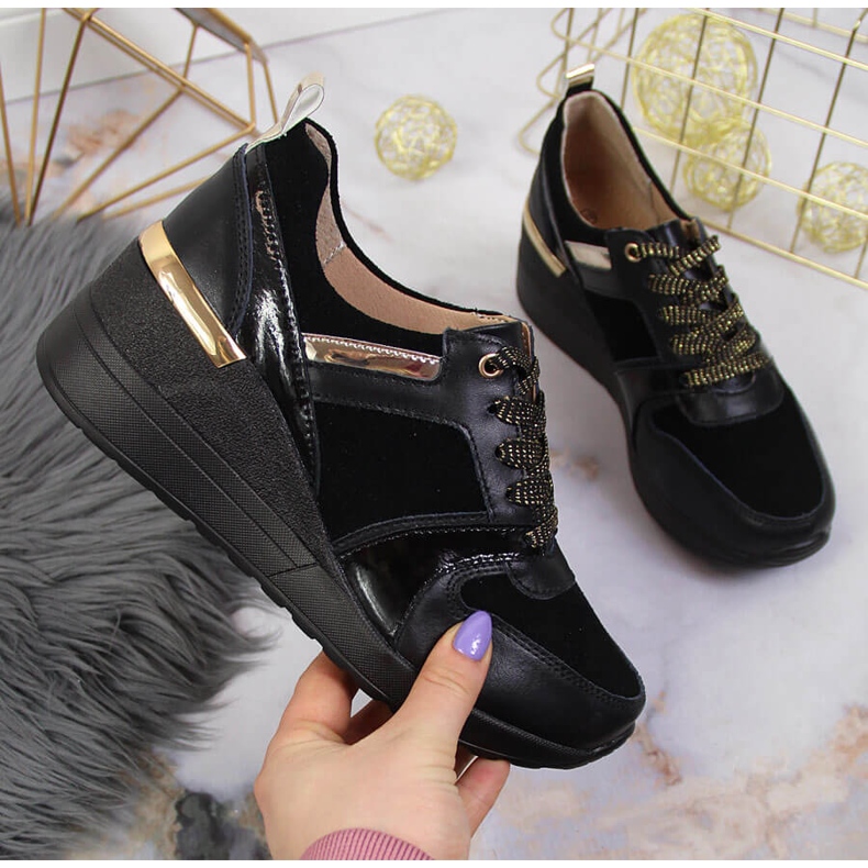 S.Barski Sapatos femininos de couro com cunha preta S. Barski