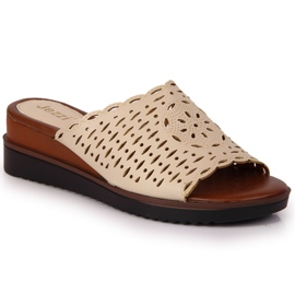 Chinelos Jezzi femininos com cunha vazada bege