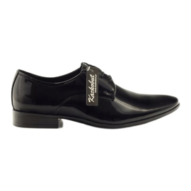 Sapatos masculinos clássicos Kazkobut 2620 pretos