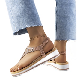 Sandália plataforma rosa Ahola