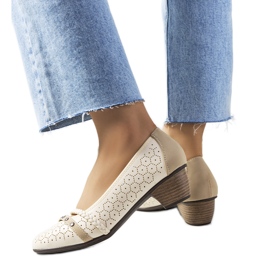 Bombas a céu aberto bege Hernandez Bombas a céu aberto bege Hernandez