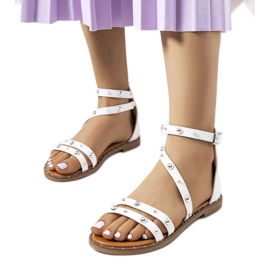 Krolt Sandália branca com tachas branco