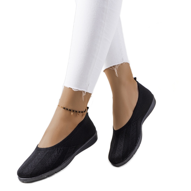 Tênis Virpi de mulher negra preto