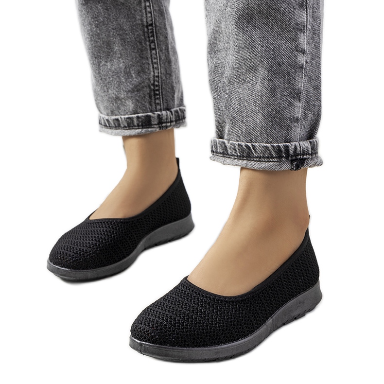 Tênis vazado preto Ilse