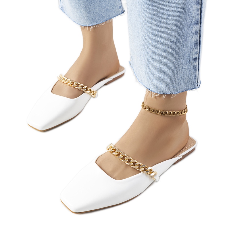 Chinelos brancos elegantes da Baras