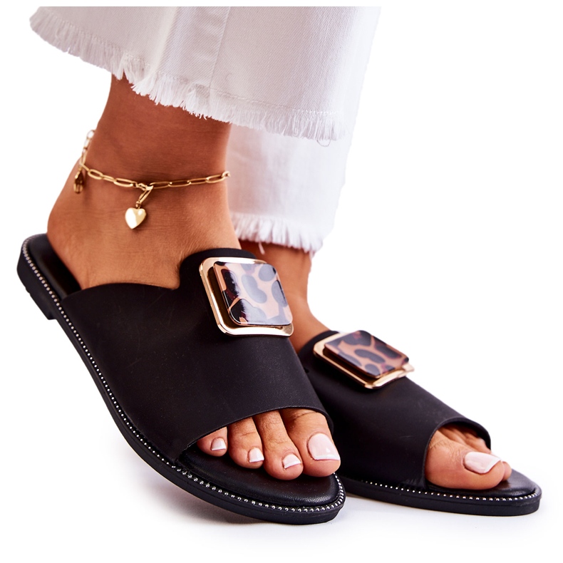 FJ1 Chinelos femininos com elemento decorativo preto Leonia