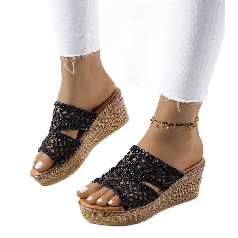 Salto de cunha preto Clara