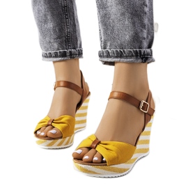 Alpargatas amarelas em cunhas Shishani amarelo Alpargatas amarelas em cunhas Shishani amarelo