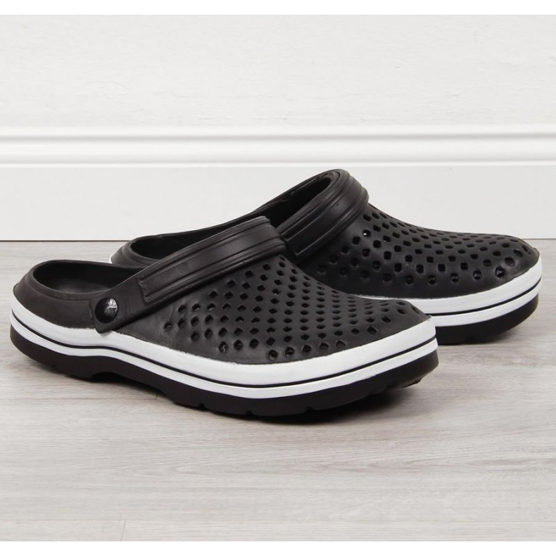 Novidades M EVE301A pantufas pretas de espuma vazada preto