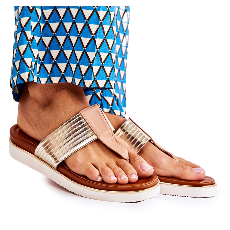 Chinelos femininos chinelos na plataforma bege-ouro Morissa castanho dourado