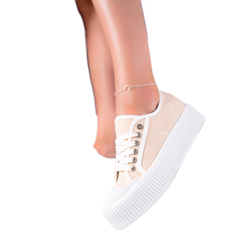 SHELOVET Tênis em uma ampla plataforma bege