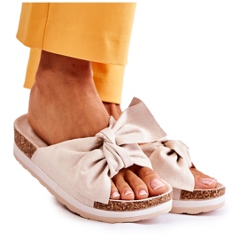 PG1 Chinelos na plataforma bege tão confortável PG1 Chinelos na plataforma bege tão confortável