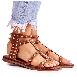 PG1 Sandálias femininas com tachas Brown Cavos marrom