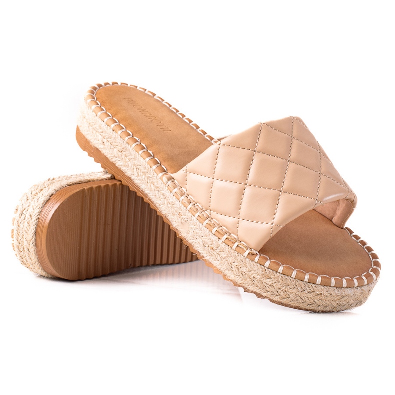 SHELOVET Chinelos na plataforma castanho