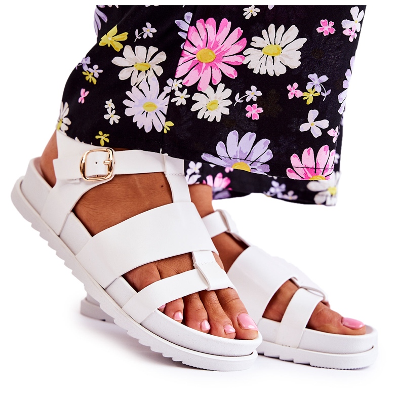 Sandálias de couro na plataforma branca de Tessy branco