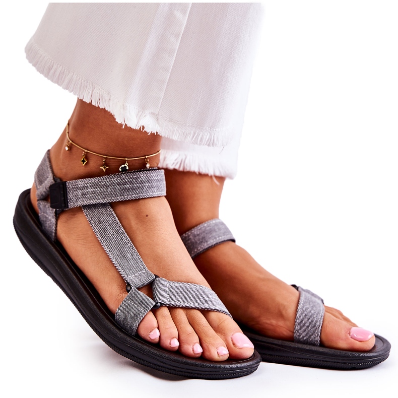 PM1 Sandálias femininas clássicas com velcro cinza Kalla