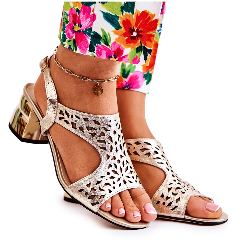 PA2 Sandálias de couro a céu aberto de salto alto Golden Salvio dourado