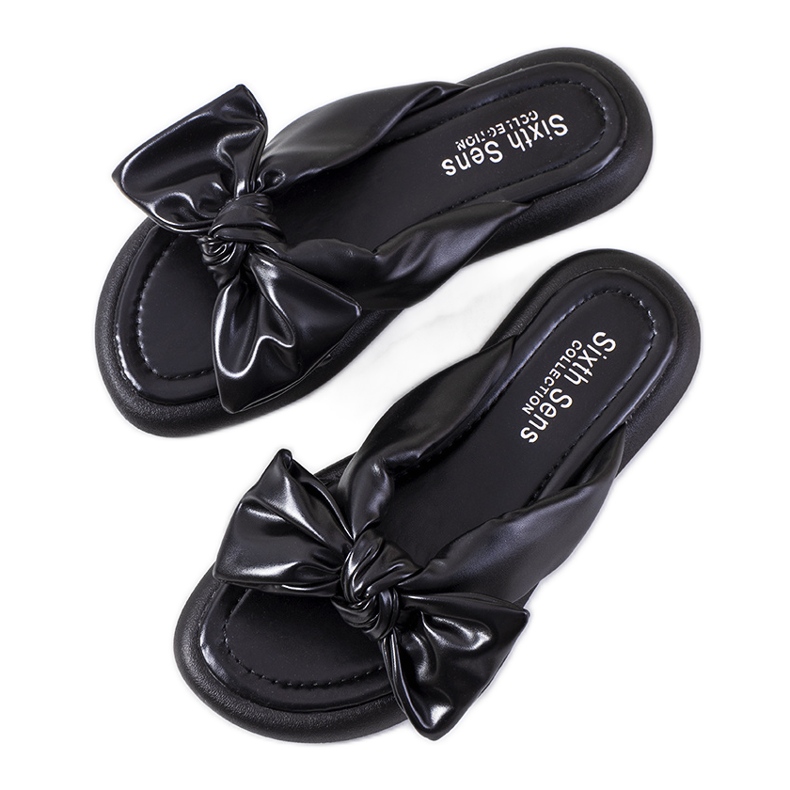 Chinelos pretos com laço Roio Chinelos pretos com laço Roio
