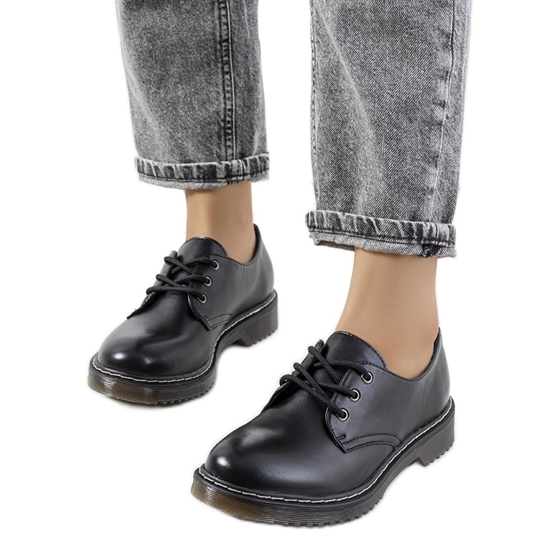 Sapatos femininos pretos da Doorla