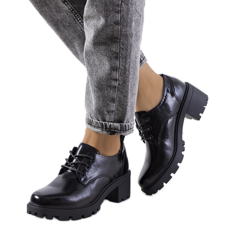 Sapato salto alto preto Vance