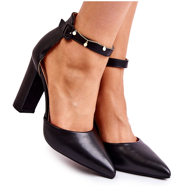 WS1 Bombas de couro em um salto alto preto Salira