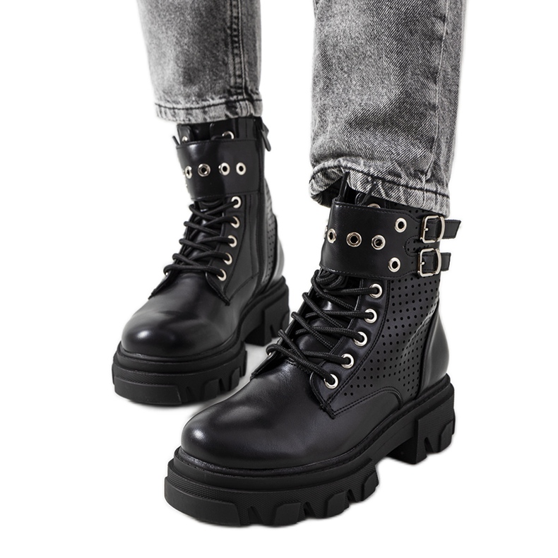 Botins pretos com sola trapper, Rubeo